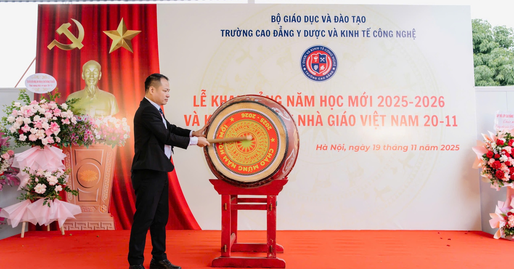 CMET – Lễ khai giảng năm học 2025-2026 và chào mừng ngày nhà giáo Việt Nam 20/11